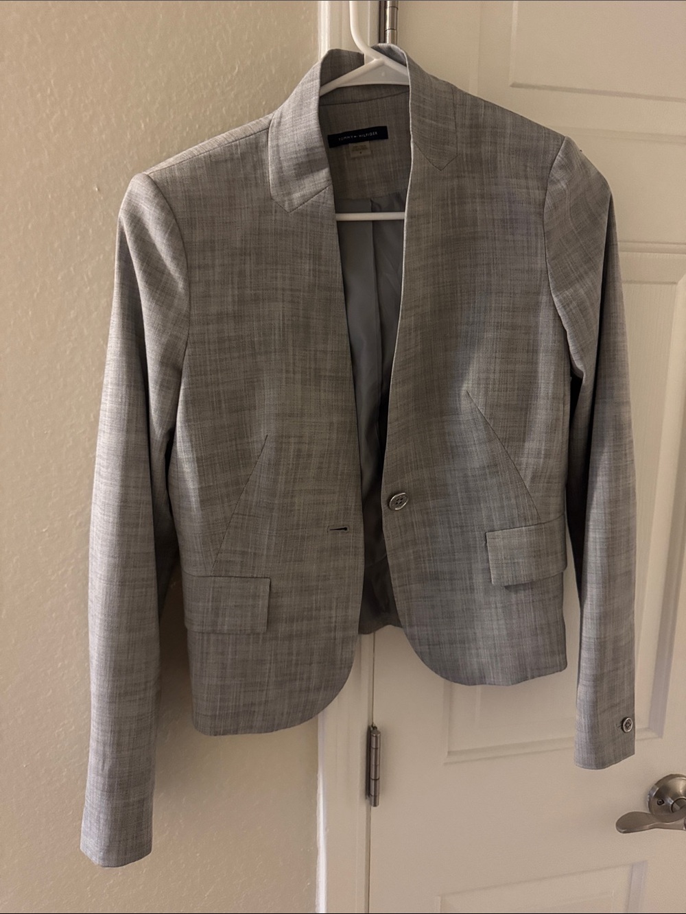 Tommy Hilfiger Light Gray Women's Tailored Blazer